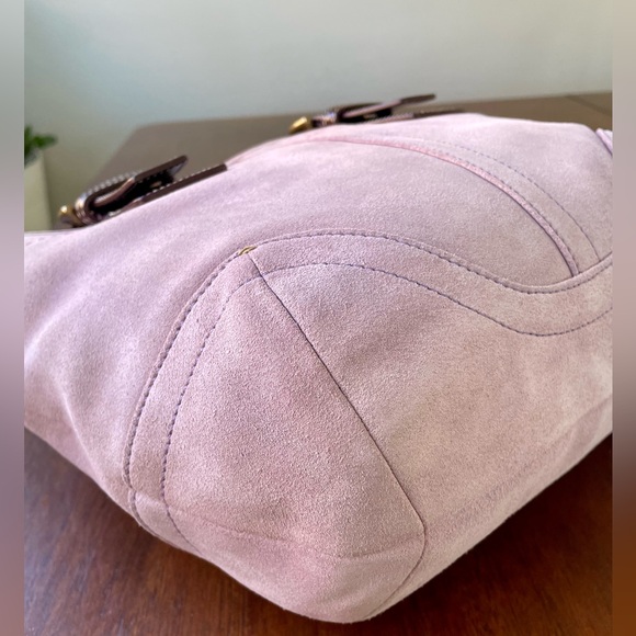 Vintage Coach Suede Tote in Lilac Purple - Picture 12 of 16